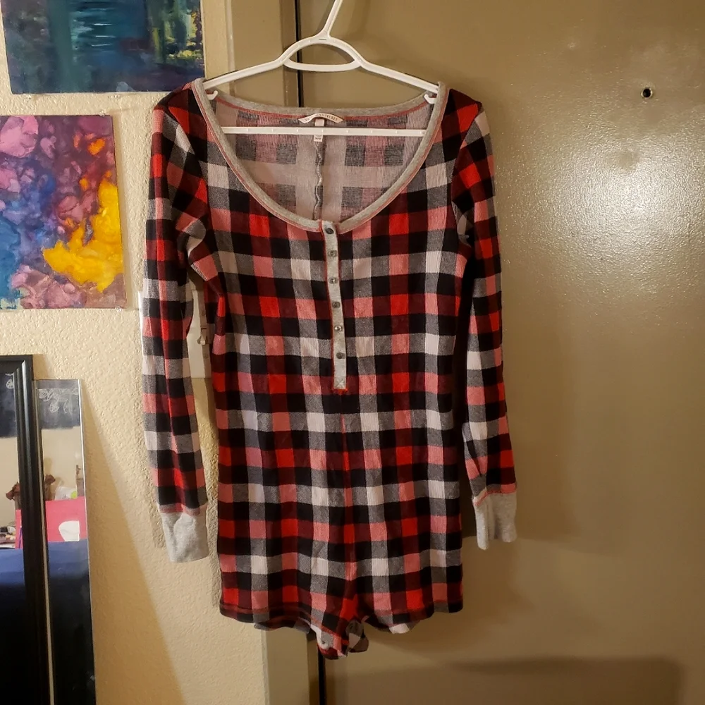 Victoria's secret romper onesie